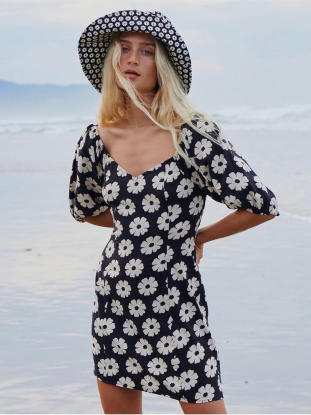 Billabong Black Mini Dress with White Floral Print size Small